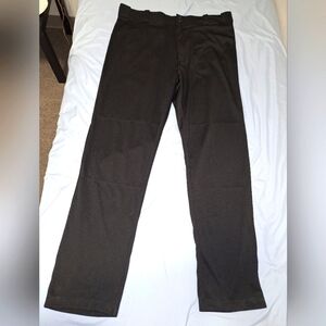 A pair of Rawlings men black baseball, Athletic pants in a size XL. NWT.
